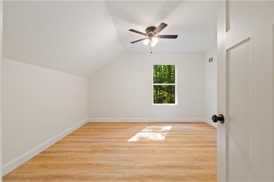 Spacious, unfurnished interior of a new home in , Dahlonega (Image 25).