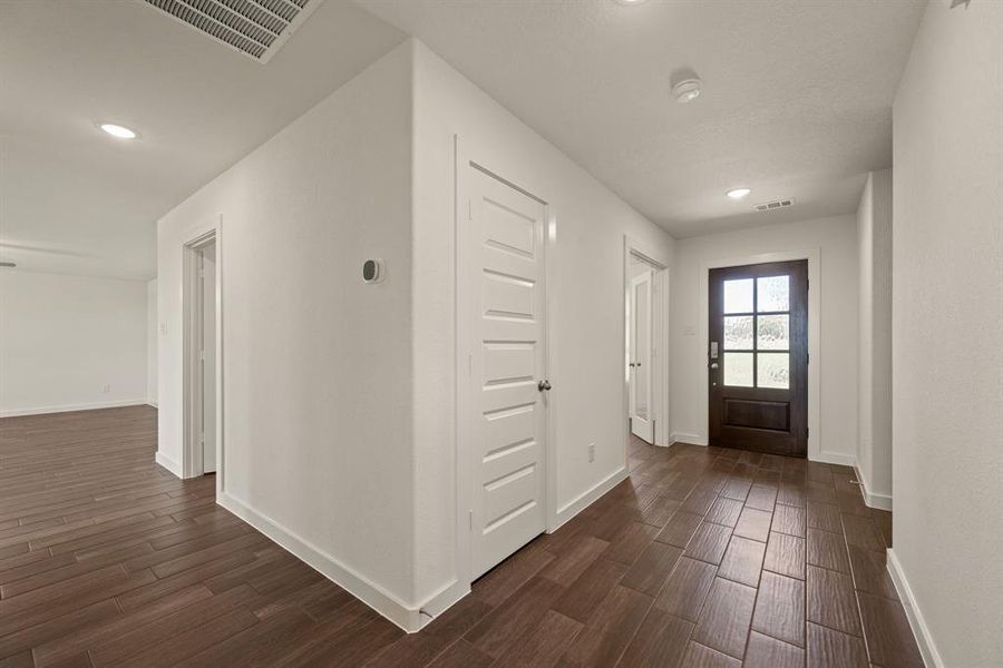 Spacious, unfurnished interior of a new home in Gatlin Ranch, Springtown (Image 10). Spacious, unfurnished interior of a new home in Gatlin Ranch, Springtown (Image 10).