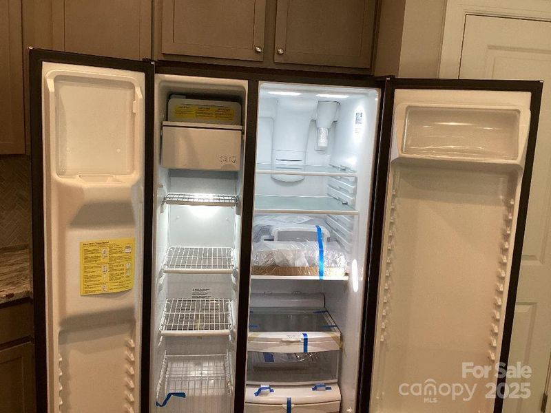 Image 27 of a home in .