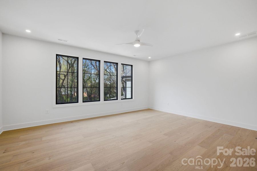 Spacious, unfurnished interior of a new home in , Charlotte (Image 26).