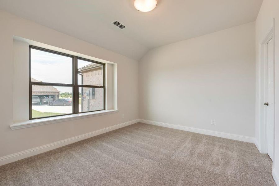 Spacious, unfurnished interior of a new home in , Whitesboro (Image 32).