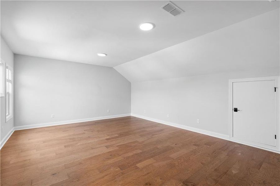 Spacious, unfurnished interior of a new home in Promenade at Sawnee Village, Cumming (Image 23).