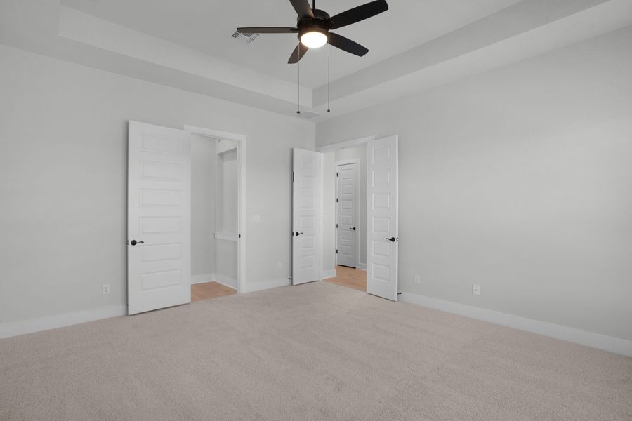 Spacious, unfurnished interior of a new home in Broken Oak, Georgetown (Image 86).