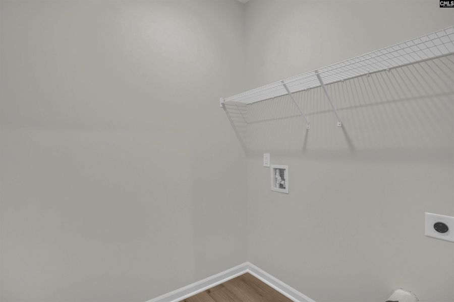 Spacious, unfurnished interior of a new home in Rolling Hills, Prosperity (Image 27).