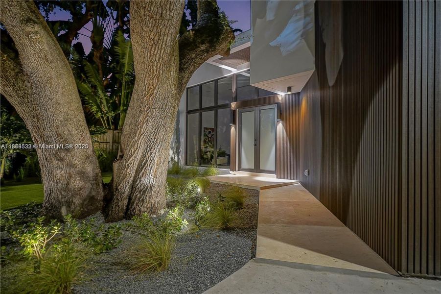 Front exterior of a new home in , Miami, FL, highlighting curb appeal (Image 1).