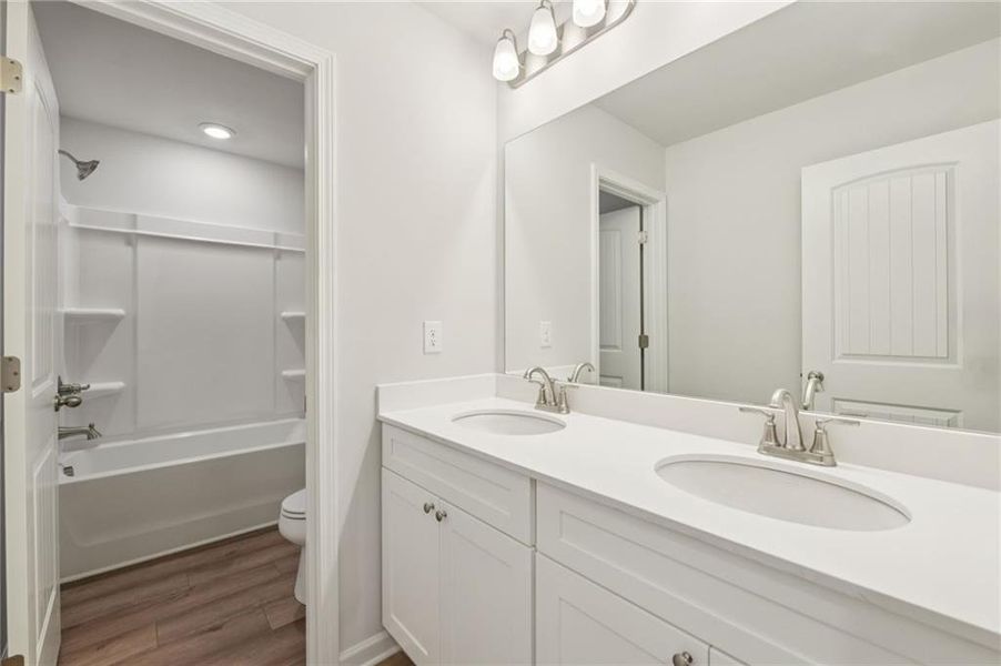 Furnished interior view inside a new home in Hamilton Lakes, Lawrenceville (Image 12). Furnished interior view inside a new home in Hamilton Lakes, Lawrenceville (Image 12).
