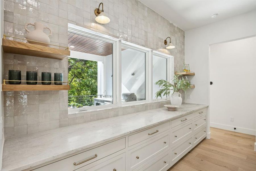 Furnished interior view inside a new home in , Dallas (Image 10). Furnished interior view inside a new home in , Dallas (Image 10).