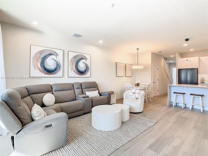 Furnished interior view inside a new home in , Clermont (Image 7). Furnished interior view inside a new home in , Clermont (Image 7).