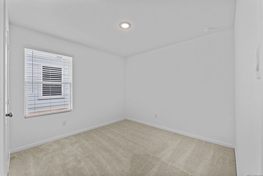 Spacious, unfurnished interior of a new home in Hidden Oasis, San Antonio (Image 15). Spacious, unfurnished interior of a new home in Hidden Oasis, San Antonio (Image 15).