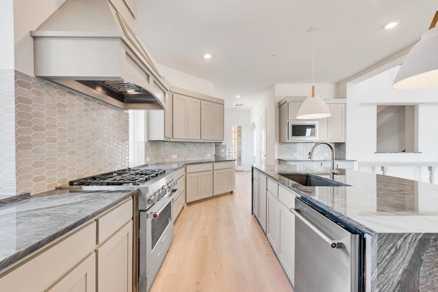 Furnished interior view inside a new home in Whitestone Estates, Parker (Image 8). Furnished interior view inside a new home in Whitestone Estates, Parker (Image 8).