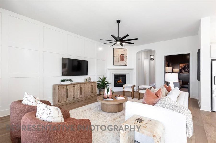 Furnished interior view inside a new home in Goodland, Venus (Image 25).