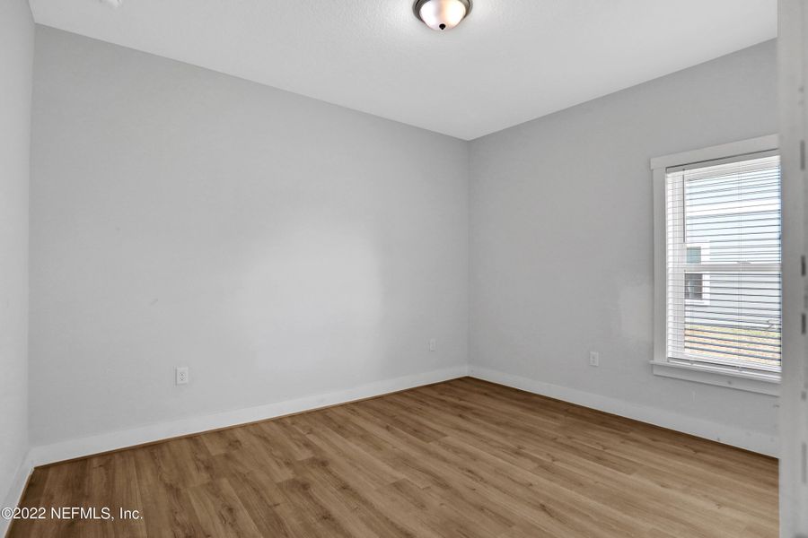 Spacious, unfurnished interior of a new home in TrailMark, St. Augustine (Image 19).