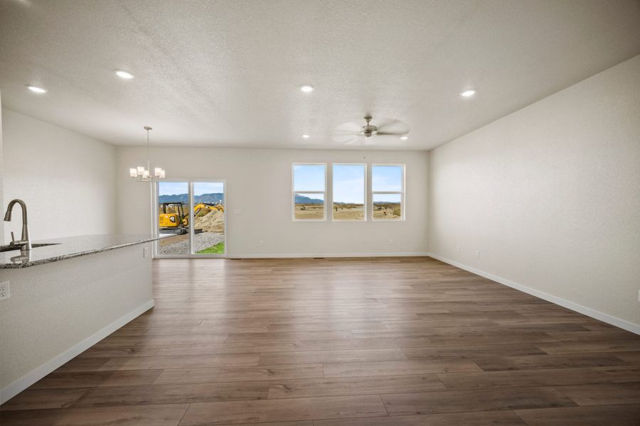 Spacious, unfurnished interior of a new home in The Glen-12, Colorado Springs (Image 32).