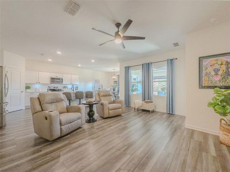 Furnished interior view inside a new home in Bentwater, Hoschton (Image 37). Furnished interior view inside a new home in Bentwater, Hoschton (Image 37).