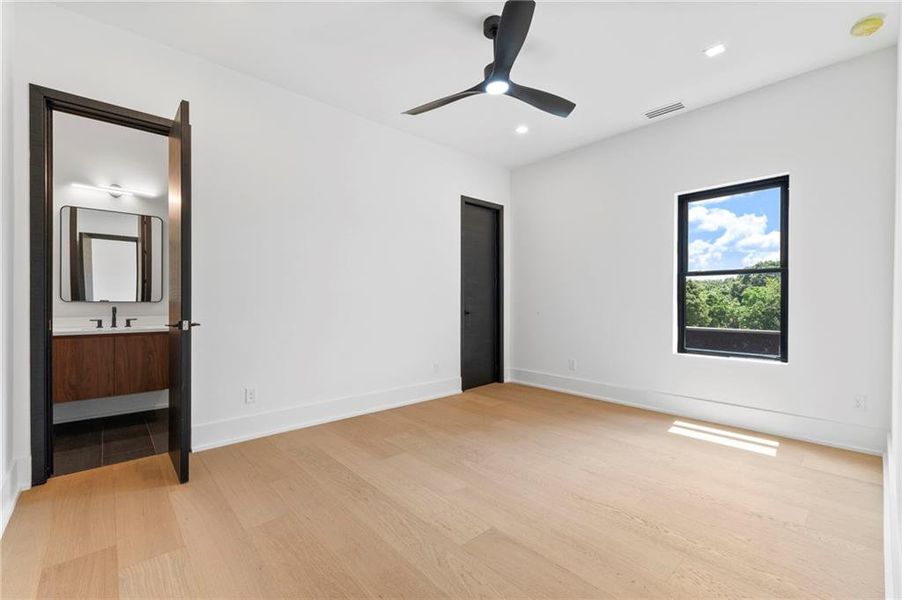 Spacious, unfurnished interior of a new home in , McDonough (Image 79).