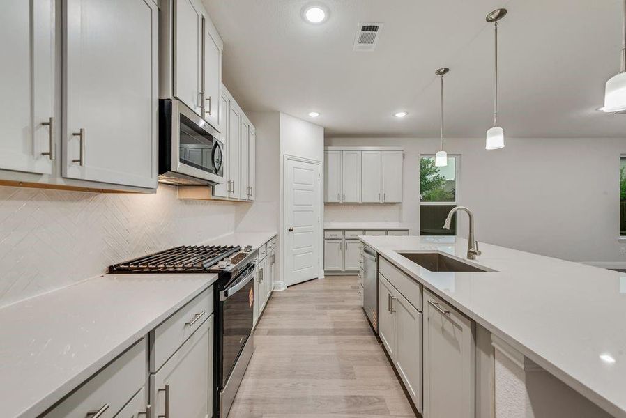 Furnished interior view inside a new home in Creekside of Crowley, Crowley (Image 7).
