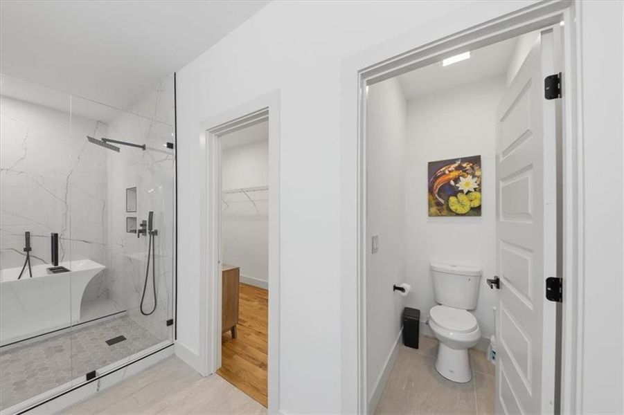 Furnished interior view inside a new home in , Atlanta (Image 53).