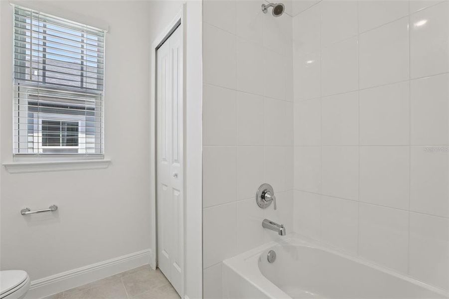 Close-up of interior finishes inside a home in Cyrene at Minneola, Minneola (Image 20).
