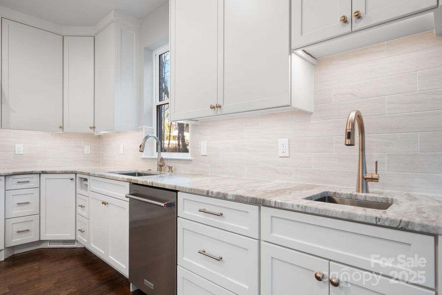 Furnished interior view inside a new home in , Granite Falls (Image 5).