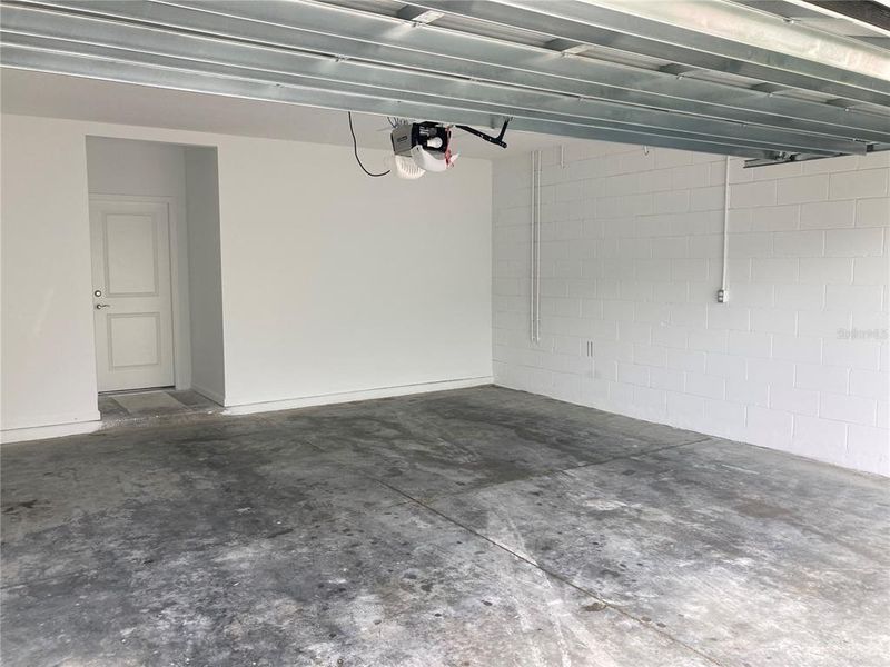 Spacious, unfurnished interior of a new home in , Daytona Beach (Image 65). Spacious, unfurnished interior of a new home in , Daytona Beach (Image 65).