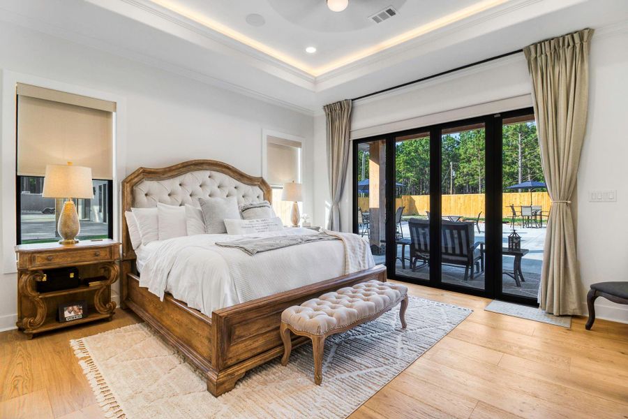 Furnished interior view inside a new home in , Onalaska (Image 23).