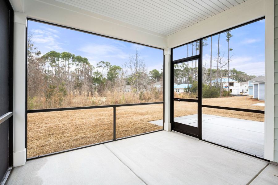 Exterior details and patio area of a home in Salem Bay, Beaufort (Image 23).