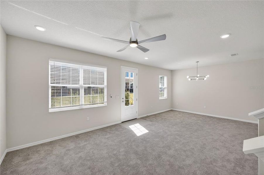 Spacious, unfurnished interior of a new home in , Davenport (Image 29).