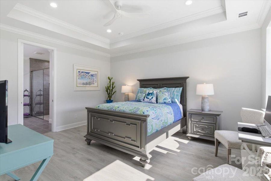 Furnished interior view inside a new home in , Hardeeville (Image 10).