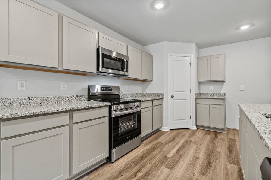 3br New Home in Conway, SC.  - Slide 13