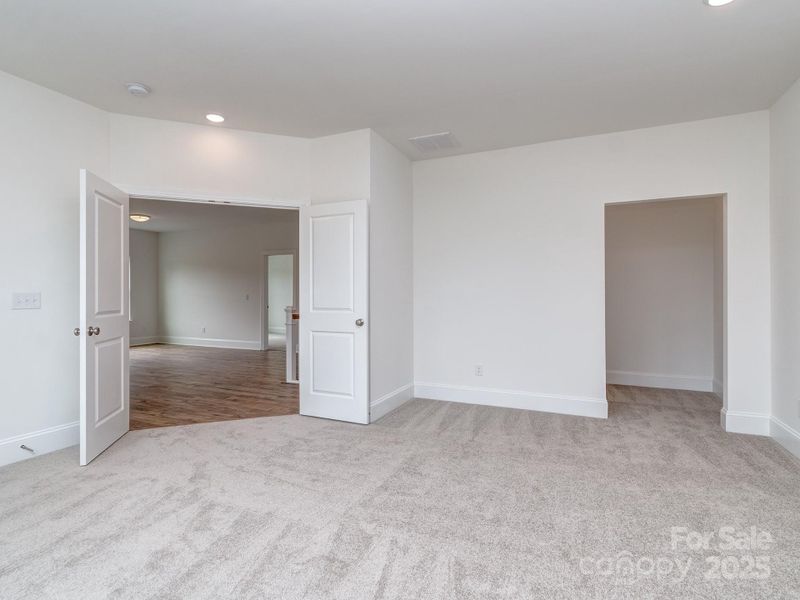 Spacious, unfurnished interior of a new home in , Clover (Image 17). Spacious, unfurnished interior of a new home in , Clover (Image 17).