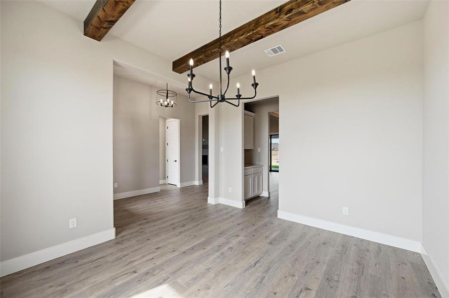 Spacious, unfurnished interior of a new home in Rocky Top Ranch, Reno (Image 17). Spacious, unfurnished interior of a new home in Rocky Top Ranch, Reno (Image 17).
