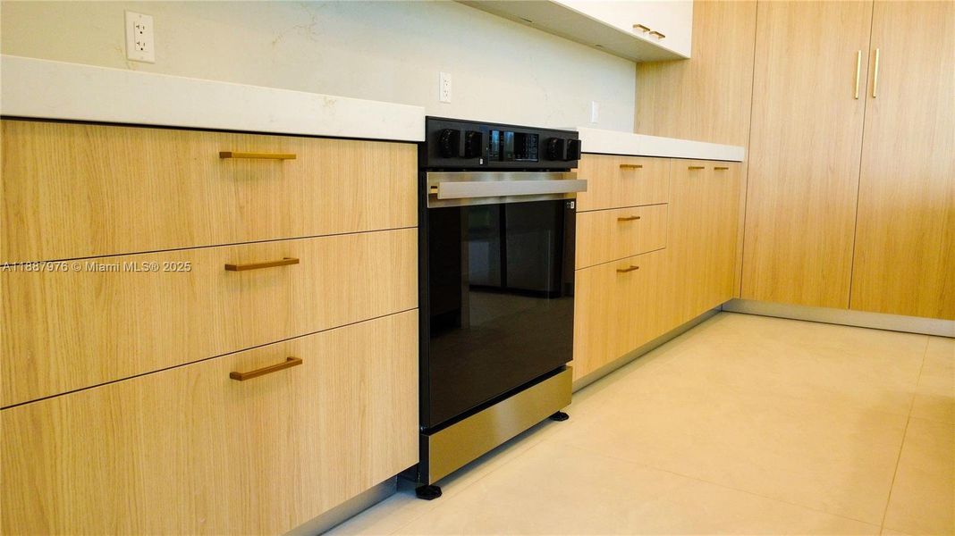 Image 18 of a home in . Image 18 of a home in .