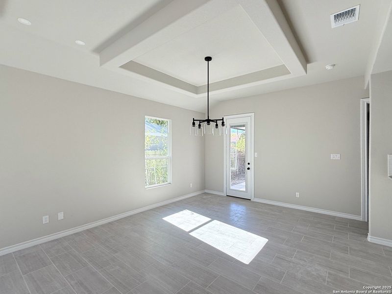 Spacious, unfurnished interior of a new home in , San Antonio (Image 16).