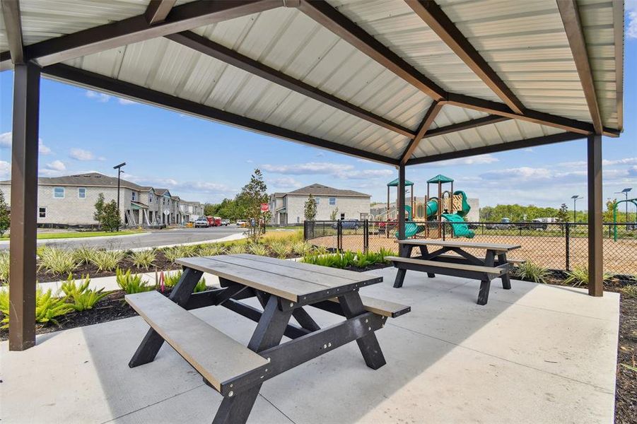 Community amenities in , Land O' Lakes (Image 50).