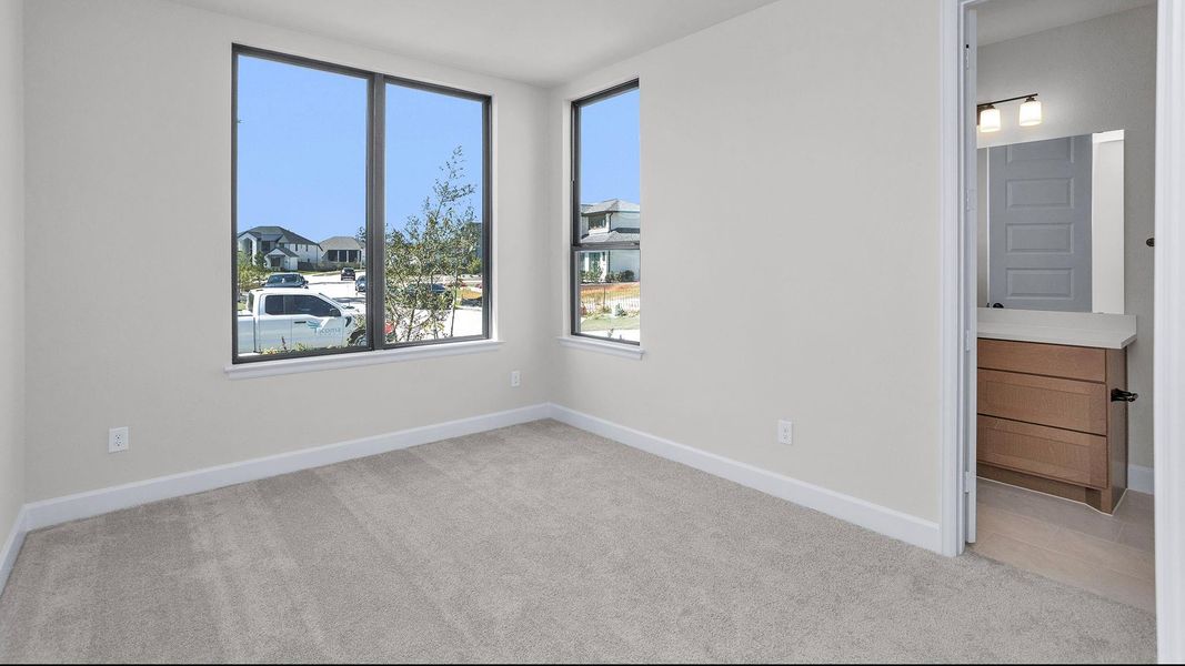 Spacious, unfurnished interior of a new home in Artavia, Conroe (Image 9).