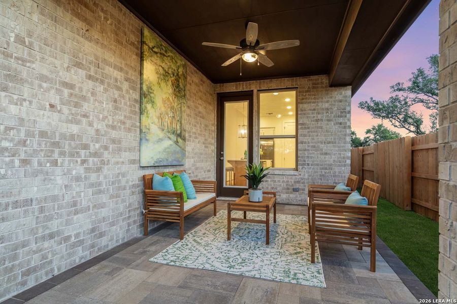 Exterior details and patio area of a home in La Cima, San Marcos (Image 24).