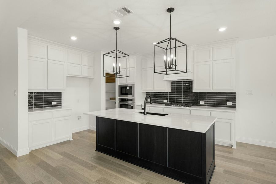 Furnished interior view inside a new home in Kentsdale Farms, DeSoto (Image 10).