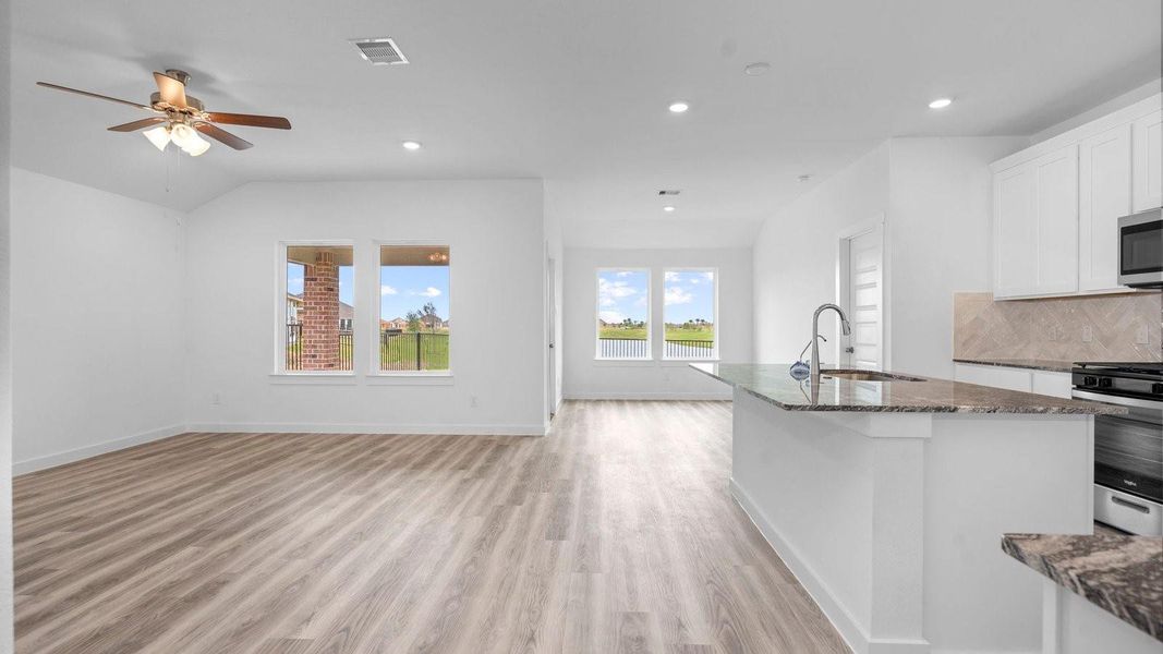 Image 22 of a home in Riverwood Ranch.