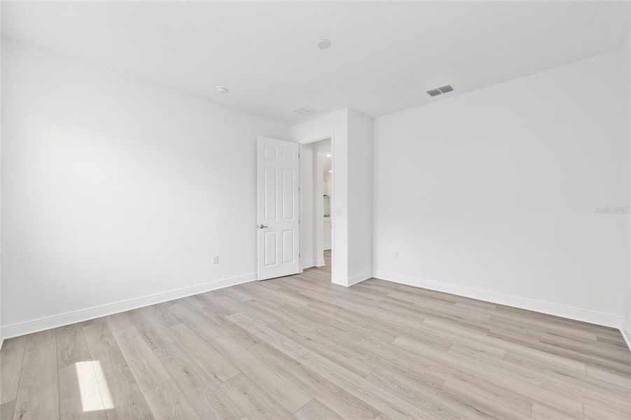 Spacious, unfurnished interior of a new home in On Top of the World Communities, Ocala (Image 25).