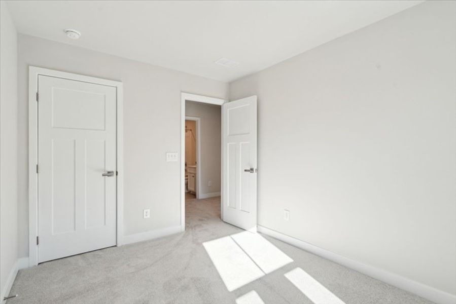 Spacious, unfurnished interior of a new home in Crescent Cove, Summerville (Image 17). Spacious, unfurnished interior of a new home in Crescent Cove, Summerville (Image 17).