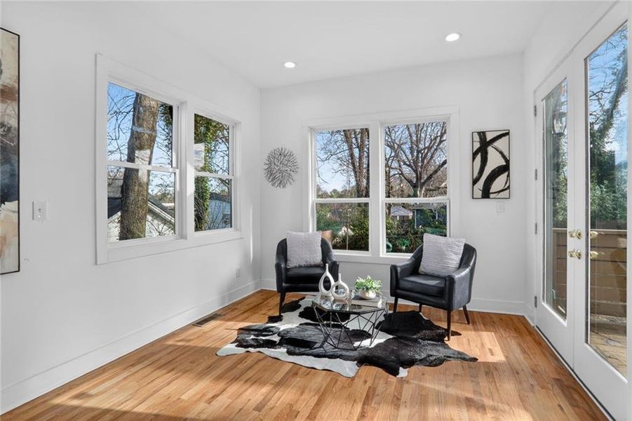 Furnished interior view inside a new home in , Atlanta (Image 11).