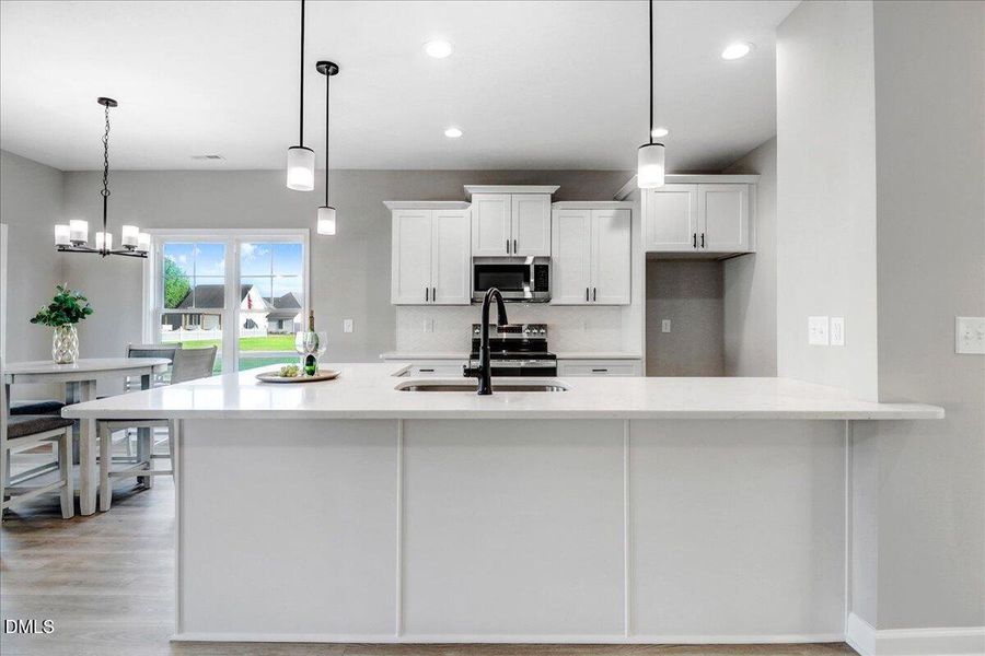 18-3803 Huntcliff Dr-17