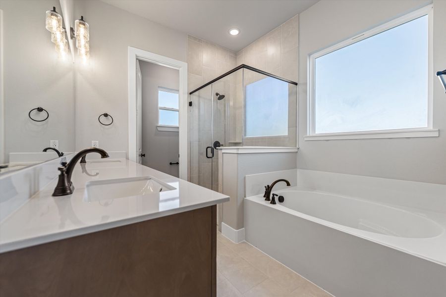 Furnished interior view inside a new home in Fannin Ranch, Leonard (Image 11).