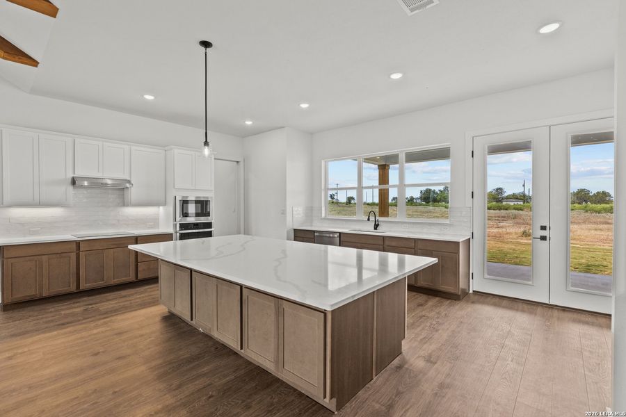 Furnished interior view inside a new home in , La Vernia (Image 7).