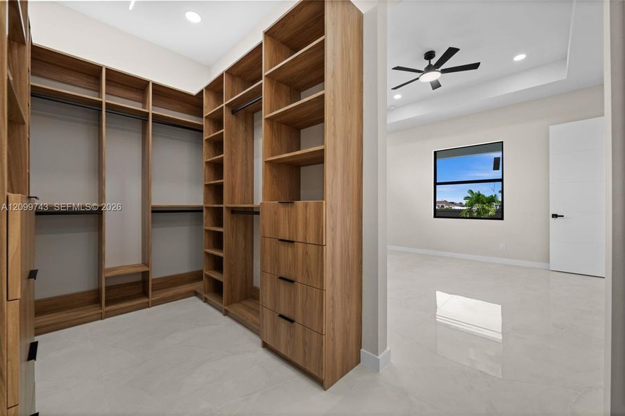 Furnished interior view inside a new home in , Cape Coral (Image 5).