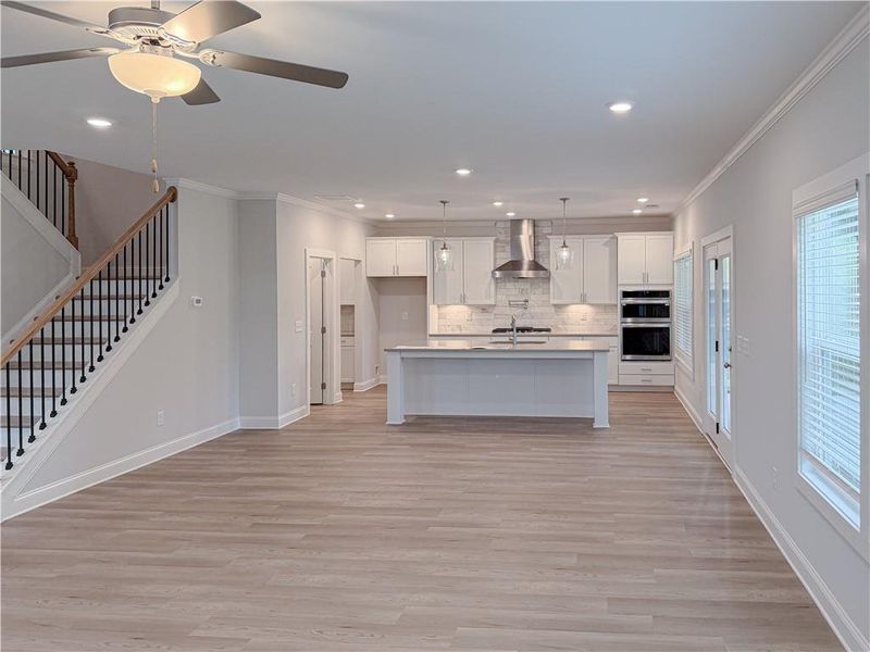 Spacious, unfurnished interior of a new home in , Dallas (Image 41).