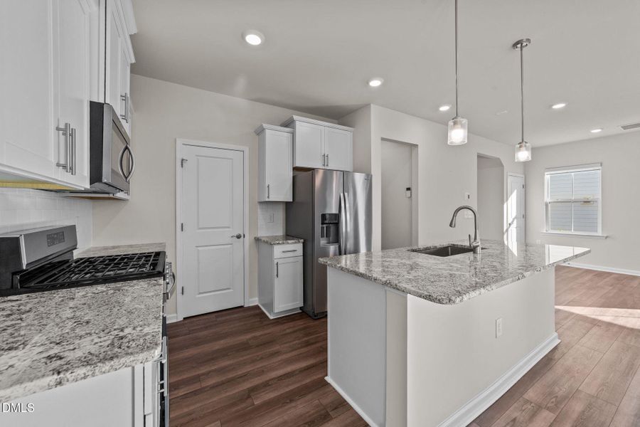 24-web-or-mls-VB4A4644