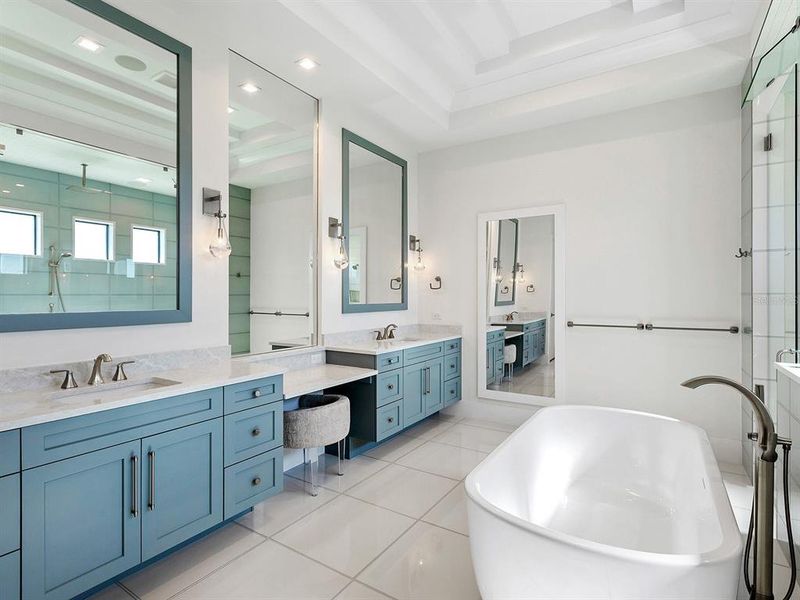 Furnished interior view inside a new home in , Lakewood Ranch (Image 15).