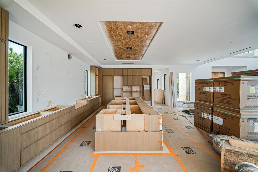 KITCHEN