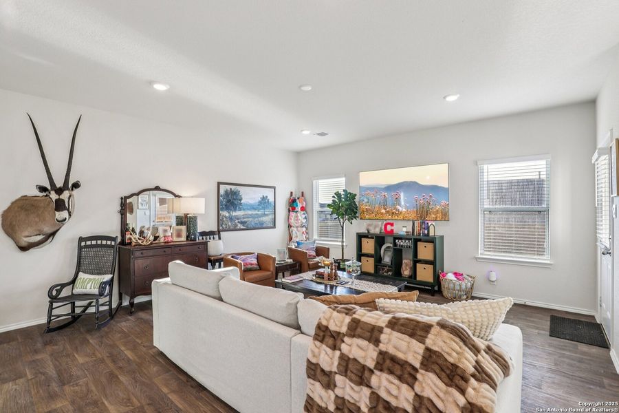 Furnished interior view inside a new home in The Links at River Bend, Floresville (Image 6). Furnished interior view inside a new home in The Links at River Bend, Floresville (Image 6).